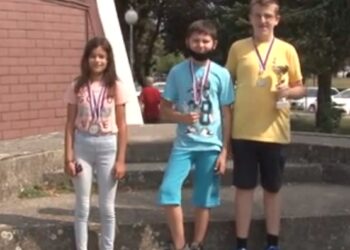 Mlade nade šahovskog kluba „Aljehin“