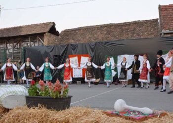 Folklorno veče KUD Sveti Nikola u Sakulama