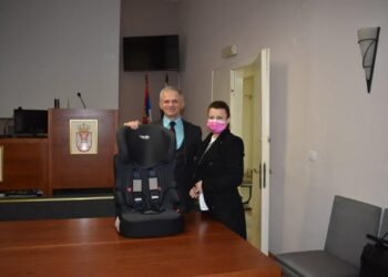 Autosedišta za taksiste Kovina