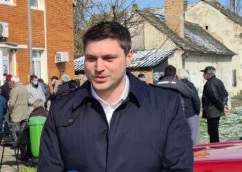 Zbog velikog interesovanja građana vakcinacija u naseljenim mestima traje do kasnih popodnevnih sati