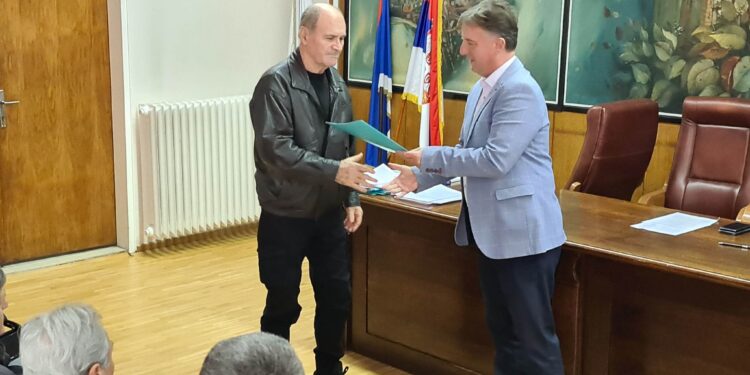 Grad Pančevo uručio ugovore građanima za energetsku sanaciju