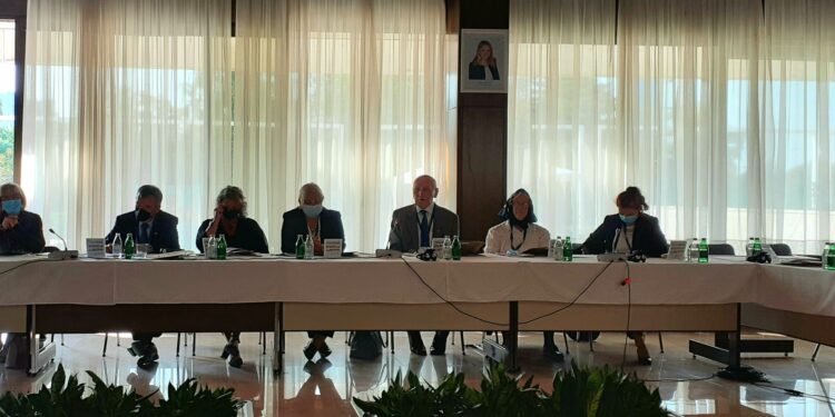 Održan prvi Okrugli sto “Slovačko naivno slikarstvo kao specifičan element nematerijalnog kulturnog nasleđa”