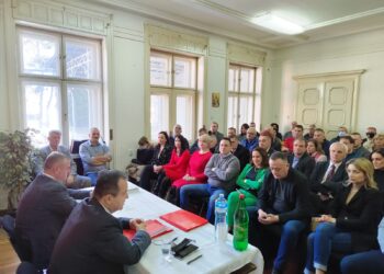 Dačić u Pančevu: Pozivam sve građane da sutra izađu na referendum i zaokruže DA