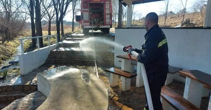 Mramorak nadaleko čuven po izvorištu vode