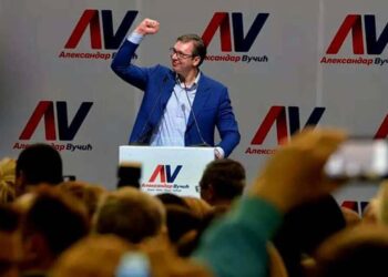 Vučić: Ponosan što sam deo tima koji se bori za Srbiju