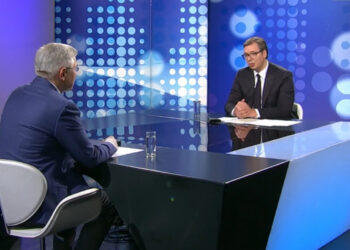 Vučić na RTS najavio pomoć za penzionere, muzičare i nezaposlene