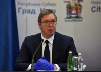 VUČIĆ: Nadam se da ćemo ukinuti vanredno stanje do kraja meseca, jedva čekam