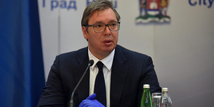 VUČIĆ: Nadam se da ćemo ukinuti vanredno stanje do kraja meseca, jedva čekam