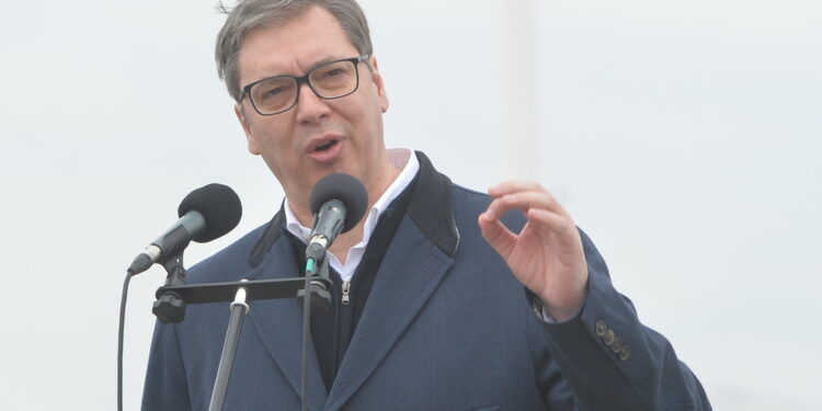 Vučić: Najoštrije osuđujem svako vređanje na nacionalnoj osnovi