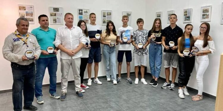 Uručena priznanja „Zaslužni Starčevac“