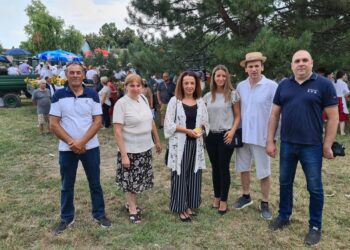 Defileom žetelaca završeni “Vojlovački žetelački dani”