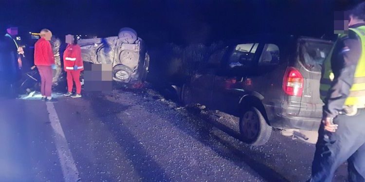 Hronika: Teška saobraćajka sinoć između Besnog Foka i skretanja za Opovo