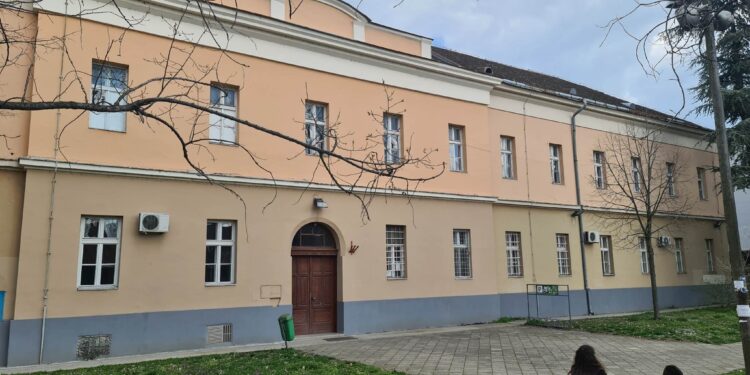 Dom omladine: Poetski vikend 22. i 23. aprila
