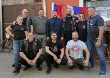 Humanitarni moto skup u Omoljici “Vozi i ti za Hram”