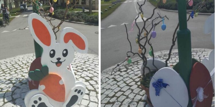 Ukrašen centar Skorenovca povodom Uskršnjih praznika