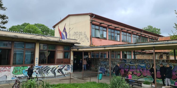 Tehnička škola “23. maj” u Pančevu obeležava danas Dan demokratske kulture