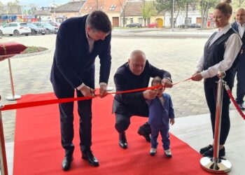 Gradonačelnik Stevanović prisustvovao ceremoniji otvaranja hotela Tamiš u Pančevu