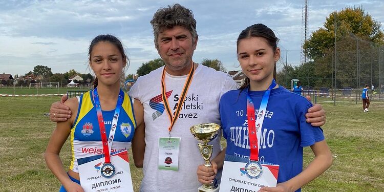 Ksenija Mrkela i Sanja Marić bronzane na Republičkom takmičenju