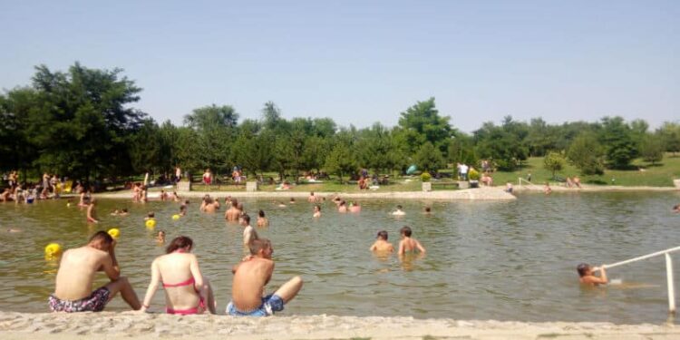 Sezona na jezeru u Kačarevu počeće 1. jula