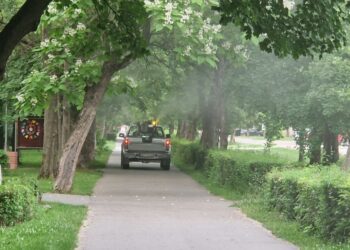 Uspešno sprovedena akcija prskanja komaraca u Kovačici