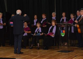 Koncert pančevačke Pevačke grupe Academia Educativa održan u Opovu