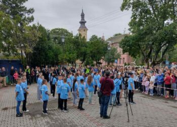 Manifestacija „Mali maturanti“ održana u Dolovu
