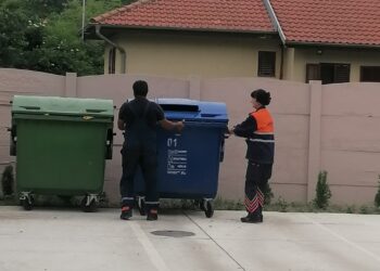JKP „Higijena“ postavila prvi veliki kontejner za ambalažni otpad u stambenoj zajednici u Pančevu