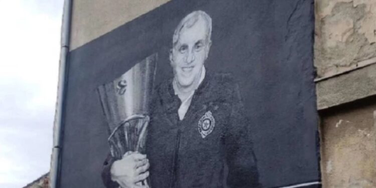 U Kovinu oslikan mural Željka Obradovića: Sve za ljubav, sve za Partizan