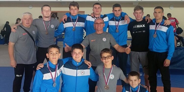 Rvači „Dinama“ iz Pančeva uspešni na Prvenstvu Srbije
