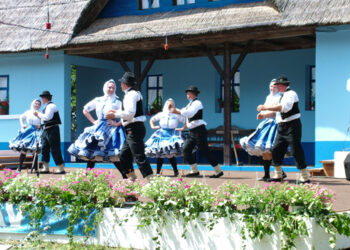 Na folklornom festivalu Slovaka u Gložanu nastupili i ansambli iz opštine Kovačica