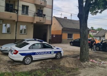 Užas u Pančevu: Rus ubio ženu i dete (9), pa sebe