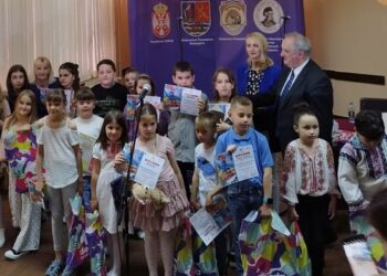 Nagrade za OŠ „Đura Jakšić“ na međunarodnom konkursu „Moj dragi Banat“