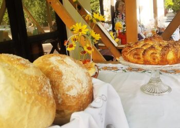 Etno bazarom „Omoljička cipovka“ otvoreni 10. Porodični dani u Omoljici