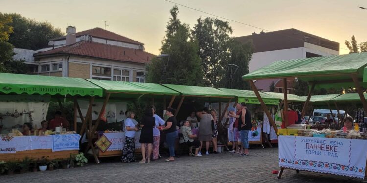 Manifestacija „Preobraženjski dani“ danas u Pančevu počinje Fijakerijadom