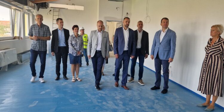Predsednik Pokrajinske posetio opštine Kovačica i Opovo