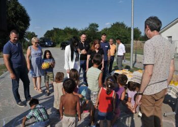Nacionalni savet Roma u Trećem novom naselju u Opovu