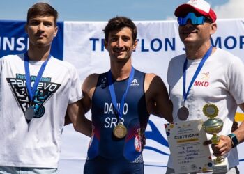 Triatlonci Tamiša Bogdan Jelača i Artemi Datsenko osvojili srebro i bronzu u olimpijskom triatlonu