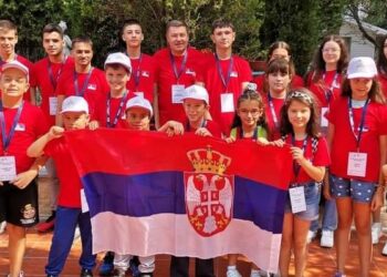 Vuk i Aljoša Kanački iz Pančeva na Evropskom prvenstvu u šahu