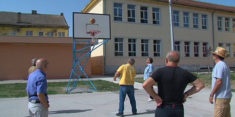 U Crepaji održan Sportski dan penzionera