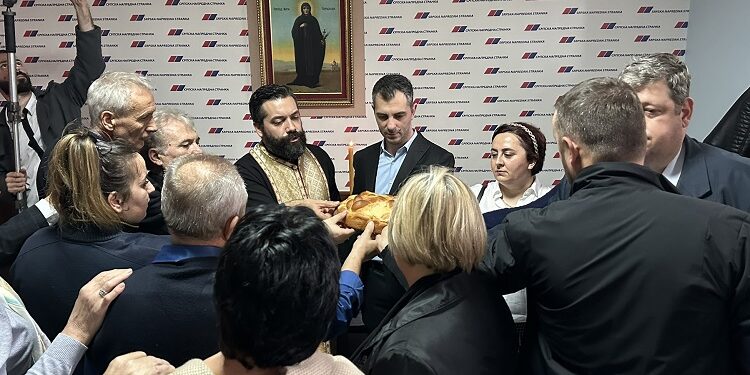 SNS u Kovačici proslavio Svetu Petku
