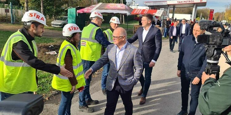 Ministar Vesić u Pančevu: Završava se rehabilitacija puta Pančevo – Bavanište, uskoro kreće izgradnja obilaznice oko Beograda