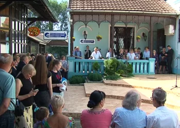 Svečano otvoren 72. likovni salon “Kovačički oktobar”