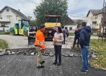 Radovi u Glogonju: U toku asfaltiranje Partizanske, a završeno Tamiške ulice