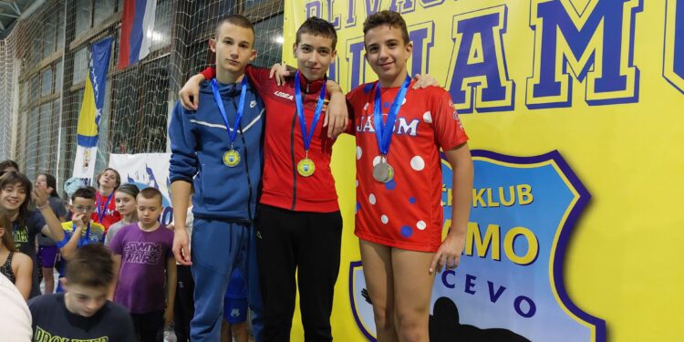 Plivači Sparte iz Pančeva osvojili sedam medalja na Kupu Pančeva