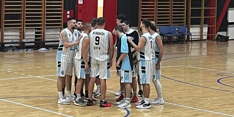 Košarkaši Radničkog u Kovinu dočekuju Staru Pazovu