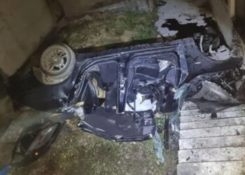 Kovinka u Smederevu slupala BMW: Kilometar sat zaglavljen na 240 km/h