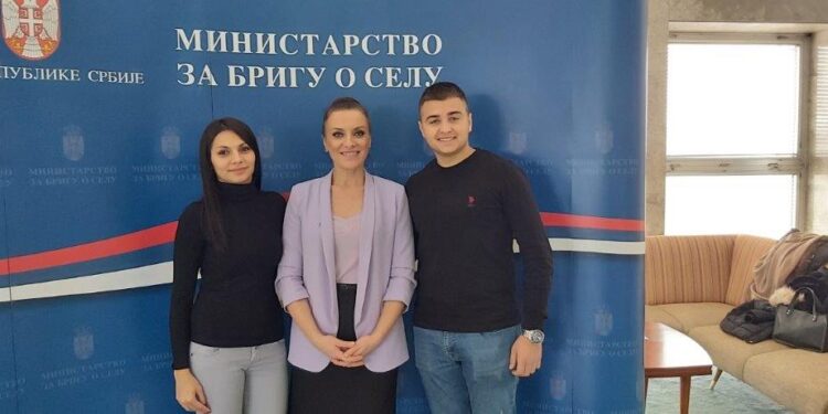 Kovin: Još tri porodice dobile kuće na selu