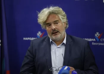 Svađa među opozicijom zbog Miketića: Gajić udario na Đilasovog kandidata za gradonačelnika – postavio krucijalno pitanje Obradoviću (FOTO)
