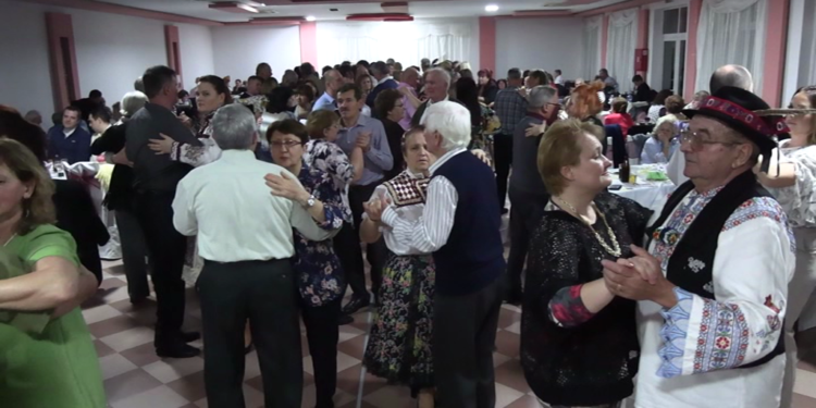 Tradicionalni bal u Kovačici okupio preko 200 gostiju