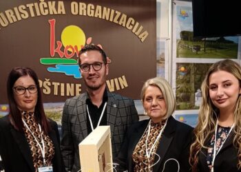 „Kovinska šajka“ izazvala veliku pažnju na Sajmu turizma u Beogradu